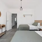 Bombonera 2 Jacuzzi דירה